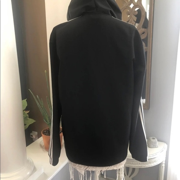 Adidas  ESSENTIALS 3-STRIPES WOVEN WINDBREAKER - Picture 6 of 12